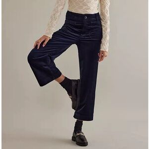 Maeve • Anthropologie Colette Corduroy Crop Pants Wide Leg Trousers in Navy